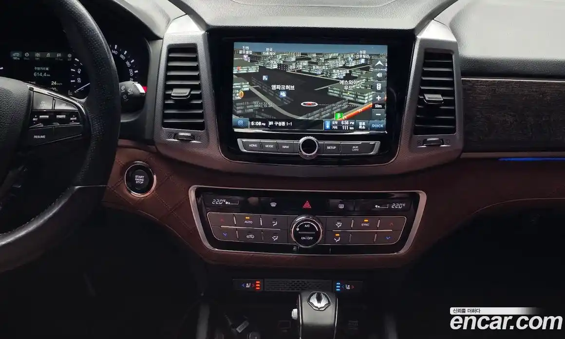 SsangYong Rexton 2018 2.2 Автомат в Москве № 1246012, фото 14