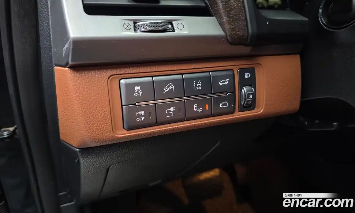 SsangYong Rexton 2018 2.2 Автомат в Москве № 1246012, фото 16