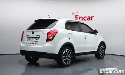 SsangYong Korando 2015 2.2 гидро в Москве № 1246188, миниатюра 2