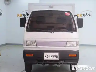 Chevrolet labo jackknifed Long cargo