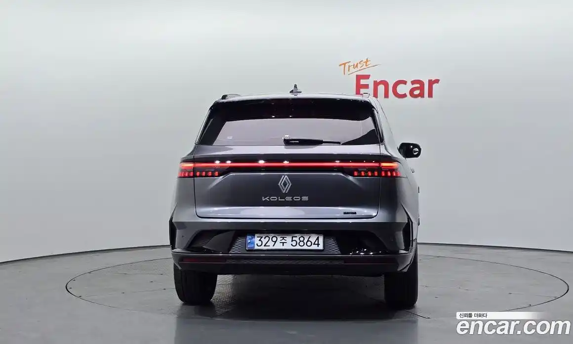 Renault Grand Koleos 2024 1.5 гидро в Москве № 1247109, фото 4