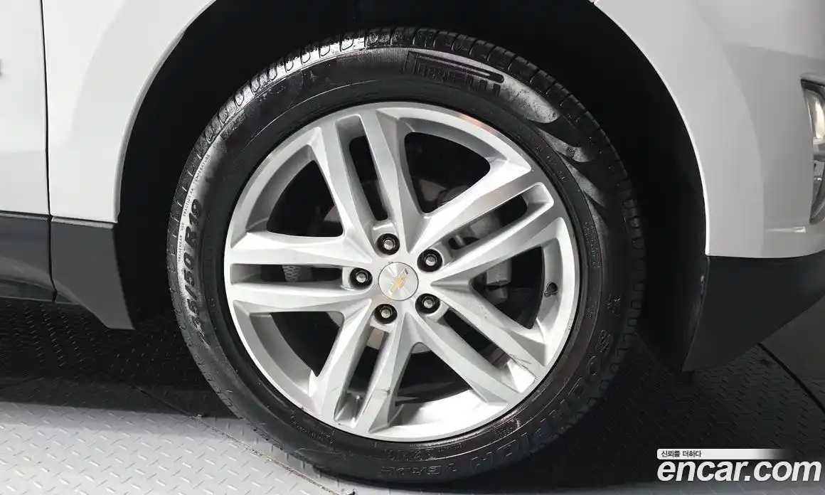 Chevrolet Equinox 2019 1.6 Автомат в Москве № 1247183, фото 5