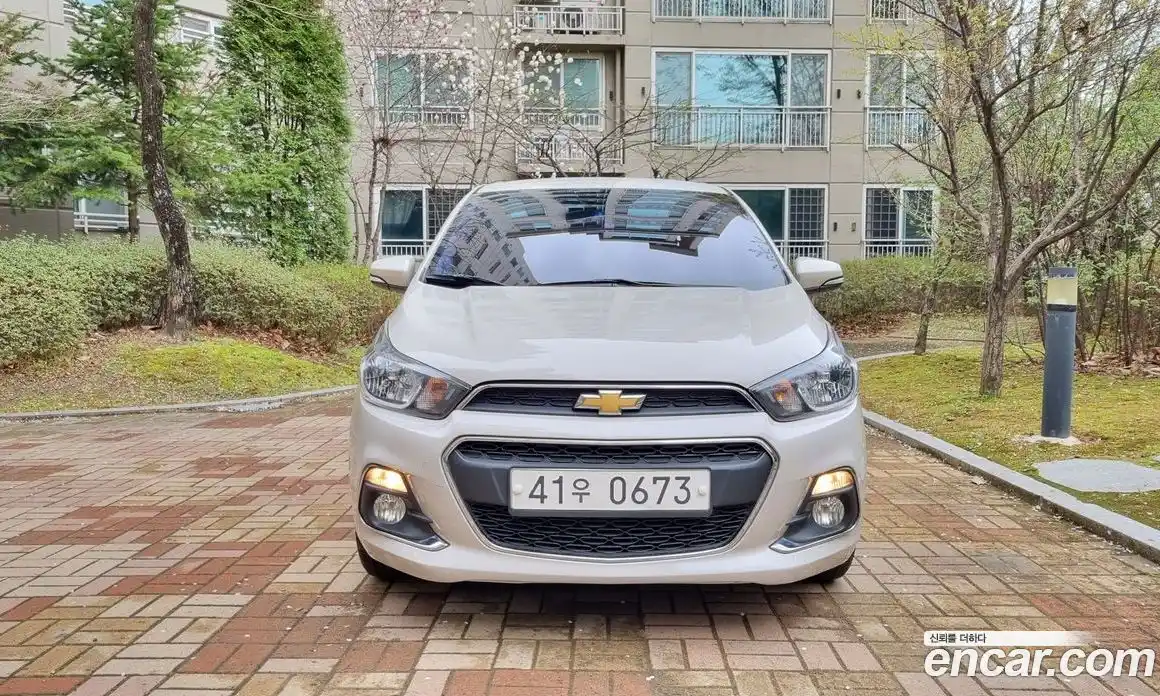 Chevrolet Spark 2016 1.0 гидро в Москве, фото 3