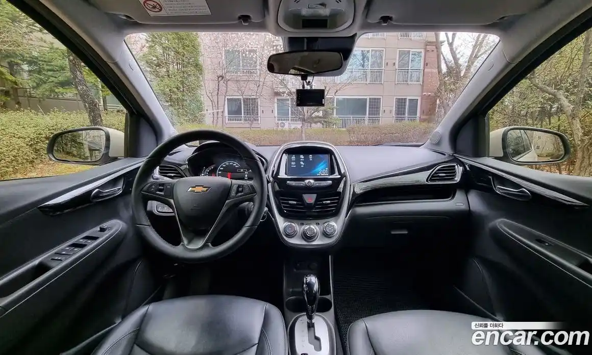 Chevrolet Spark 2016 1.0 гидро в Москве, фото 7