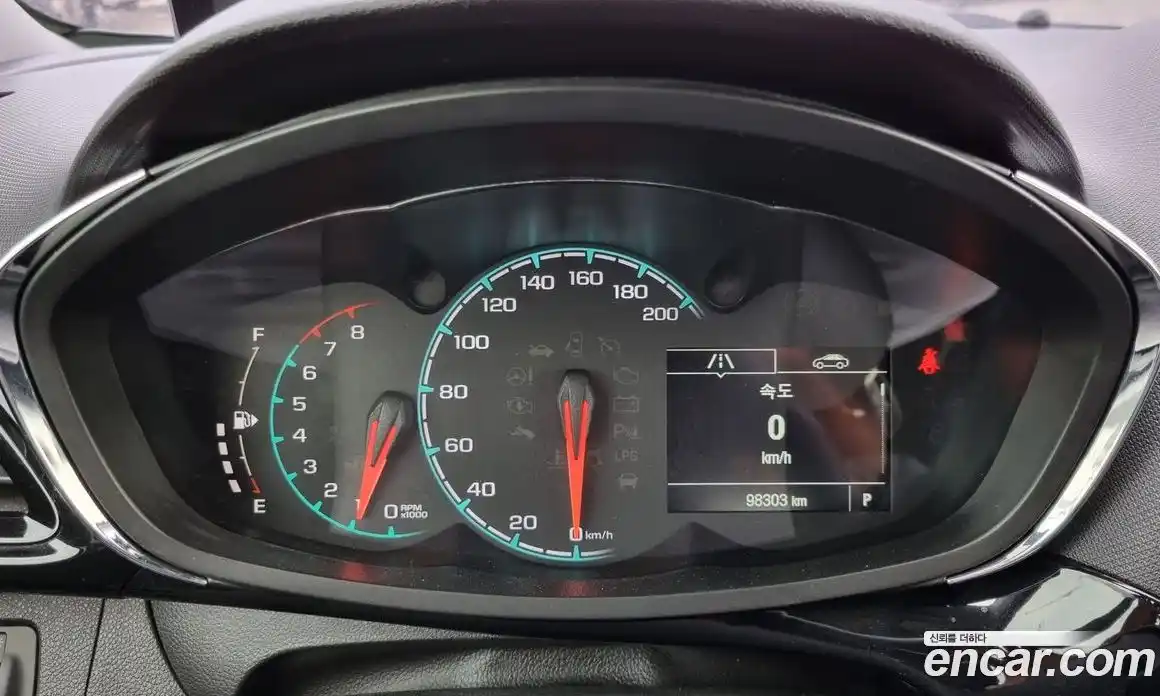 Chevrolet Spark 2016 1.0 гидро в Москве, фото 8