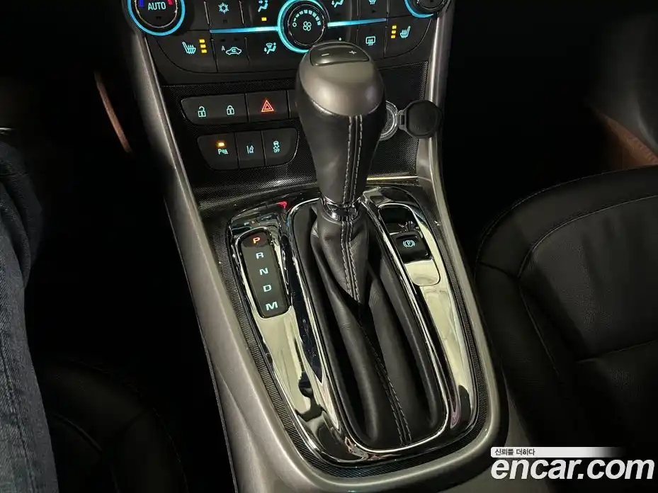 Chevrolet Malibu 2016 2.0 Автомат в Москве № 1247524, фото 13