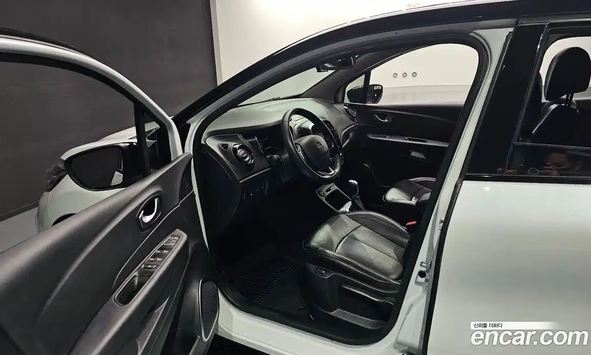 Renault QM3 2019 1.5 гидро в Москве № 1247583, фото 11