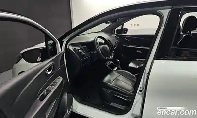 Renault QM3 2019 1.5 гидро в Москве № 1247583, миниатюра 11