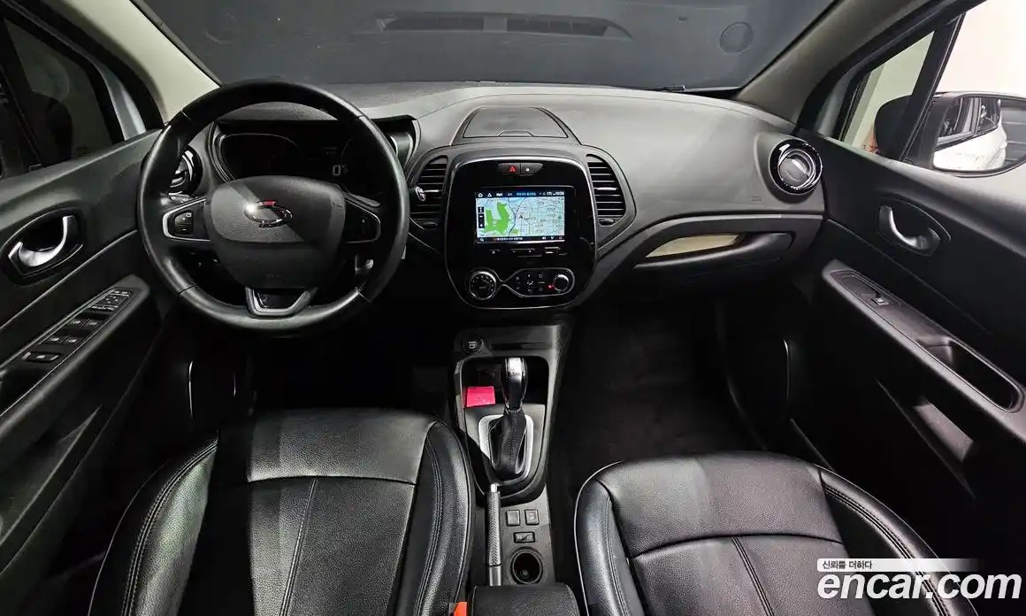 Renault QM3 2019 1.5 гидро в Москве № 1247583, фото 7