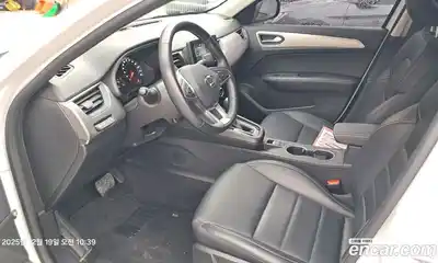 Renault XM3 2023 1.6 гидро в Москве № 1247585, миниатюра 9