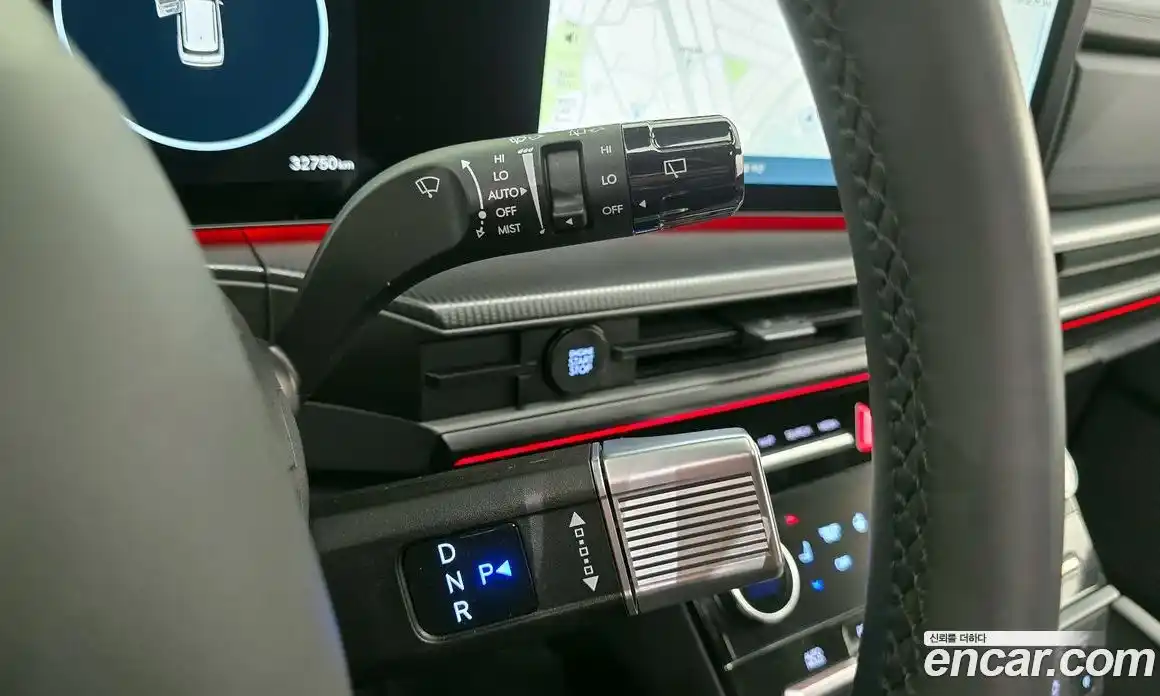 Hyundai Santa Fe 2023 1.6 гидро в Москве № 1247914, фото 9