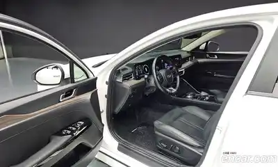 Kia K5 2021 2.0 гидро в Москве № 1248235, миниатюра 11