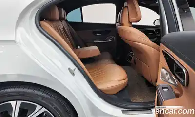 Mercedes-Benz E-Class 2024 2.0 гидро в Москве, миниатюра 12