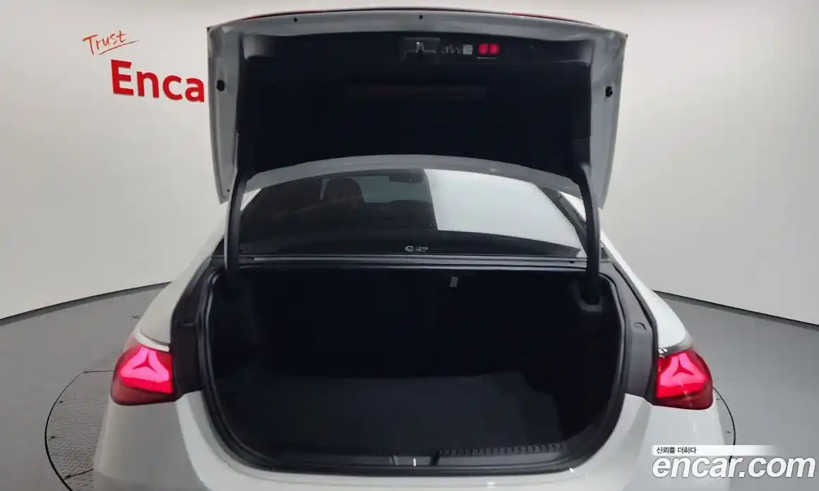 Mercedes-Benz E-Class 2024 2.0 гидро в Москве, фото 20