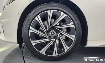 Mercedes-Benz E-Class 2024 2.0 гидро в Москве, миниатюра 5