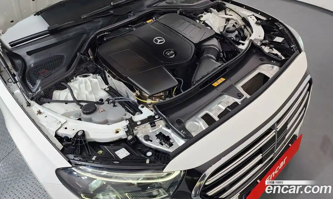 Mercedes-Benz E-Class 2024 2.0 гидро в Москве, фото 6
