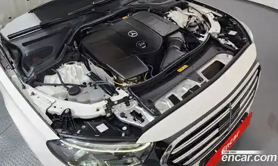 Mercedes-Benz E-Class 2024 2.0 гидро в Москве, миниатюра 6