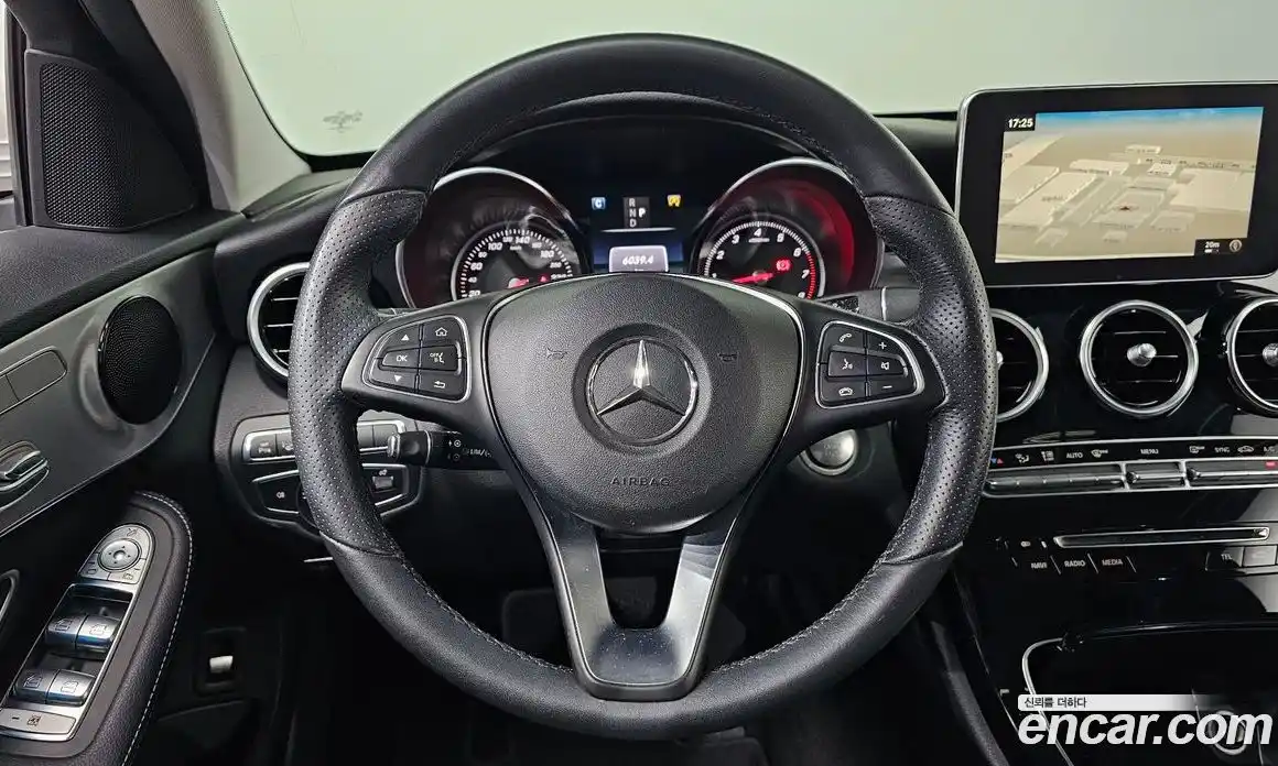 Mercedes-Benz C-Class 2017 2.0 гидро в Москве № 1248808, фото 14