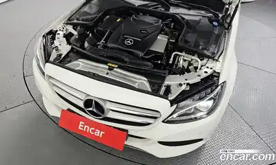 Mercedes-Benz C-Class 2017 2.0 гидро в Москве № 1248808, миниатюра 6
