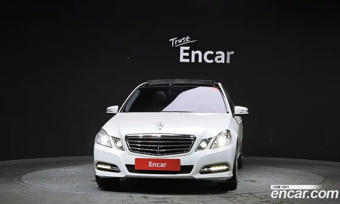 Mercedes-Benz E-Class 2011 3.5 гидро в Москве № 1249022, фото 3