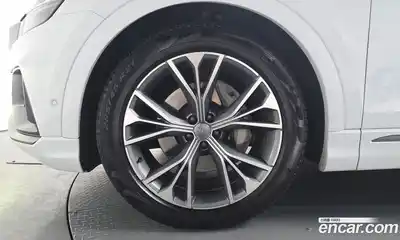 Audi Q8 2020 3.0 гидро в Москве № 1249523, миниатюра 5