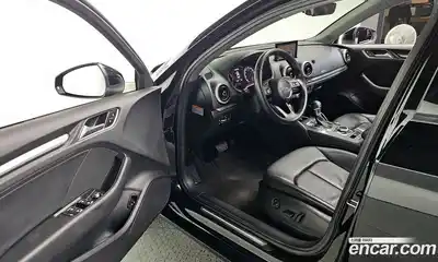 Audi A3 2018 2.0 гидро в Москве № 1249719, миниатюра 11