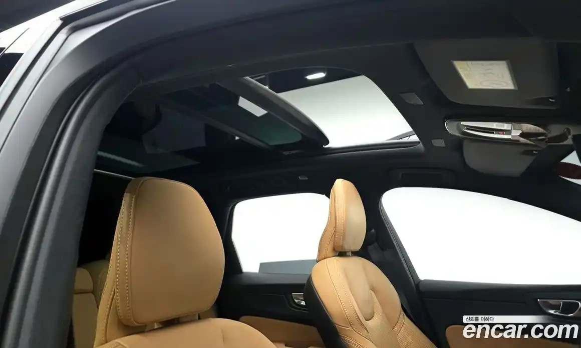Volvo XC60 2024 2.0 гидро в Москве № 1249951, фото 16