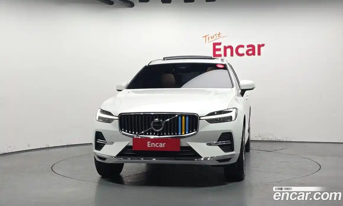 Volvo XC60 2024 2.0 гидро в Москве № 1249951, фото 3