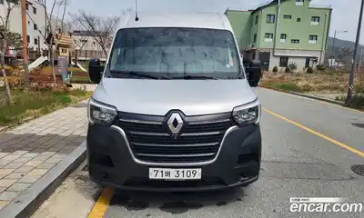 Renault Master, 2020