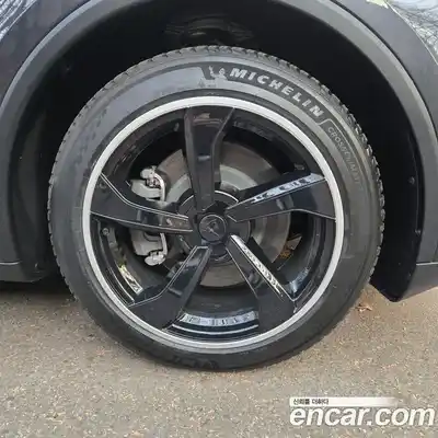 Tesla Model Y 2026 1.0 гидро в Москве № 1250995, миниатюра 3