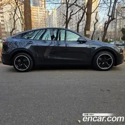 Tesla Model Y 2026 1.0 гидро в Москве № 1250995, миниатюра 4