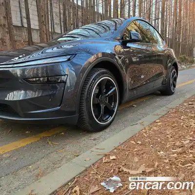 Tesla Model Y 2026 1.0 гидро в Москве № 1250995, миниатюра 6