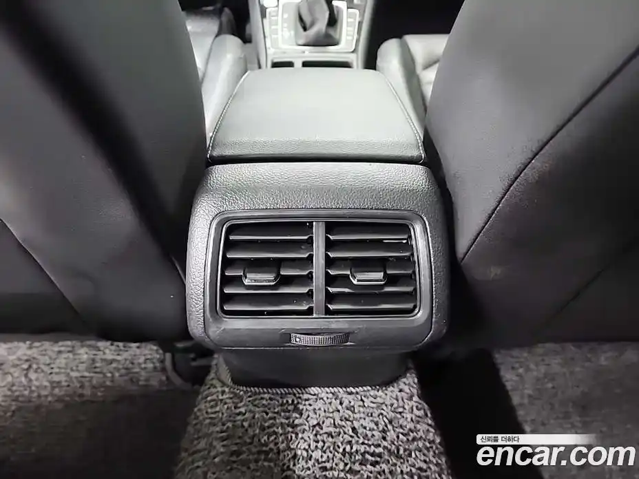 Volkswagen Golf 2014 1.4 гидро в Москве № 1251545, фото 13