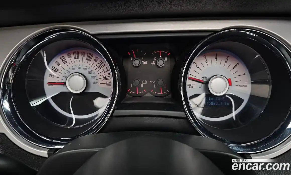 Ford Mustang 2010 3.7 гидро в Москве № 1252866, фото 8