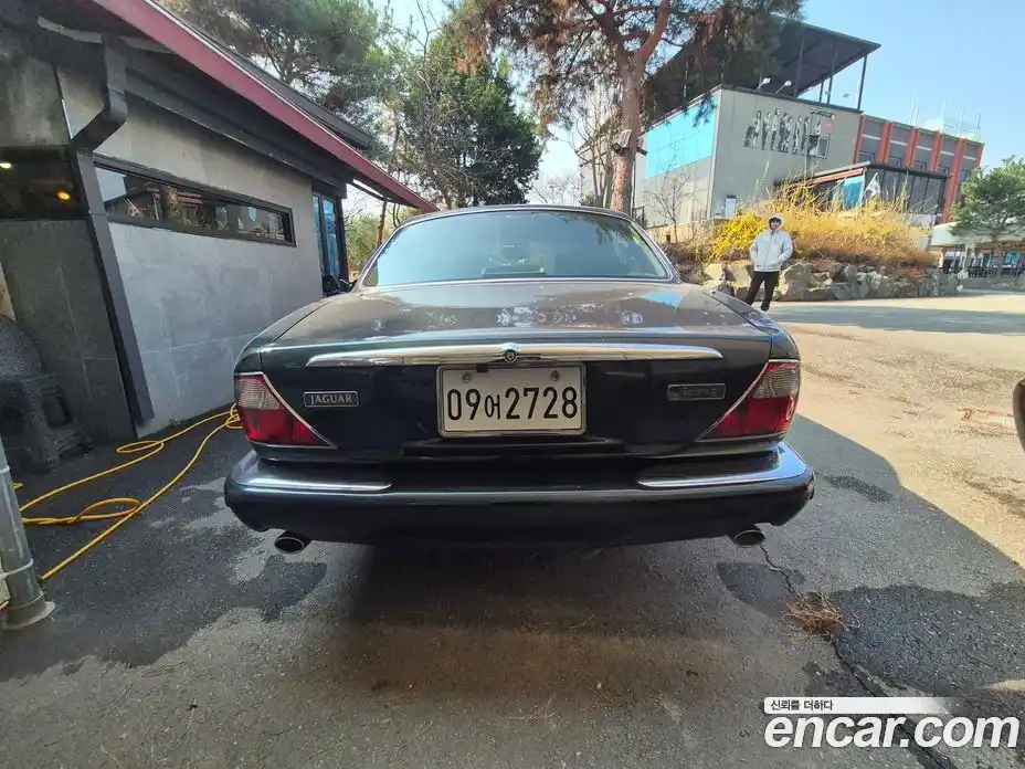 Jaguar XJ-8 2001 4.0 гидро в Москве № 1253524, фото 4