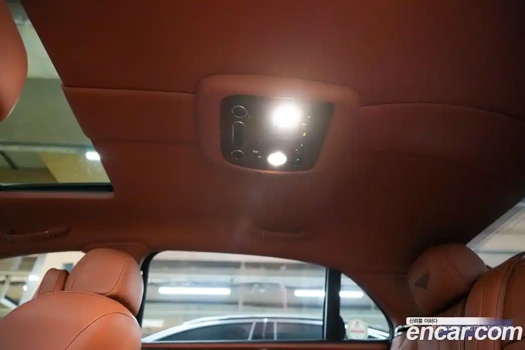 Bentley Flying Spur 2015 4.0 гидро в Москве № 1253776, фото 12