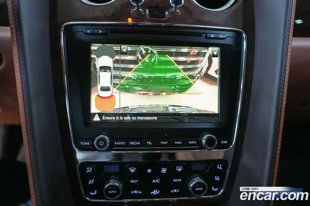 Bentley Flying Spur 2015 4.0 гидро в Москве № 1253776, фото 16