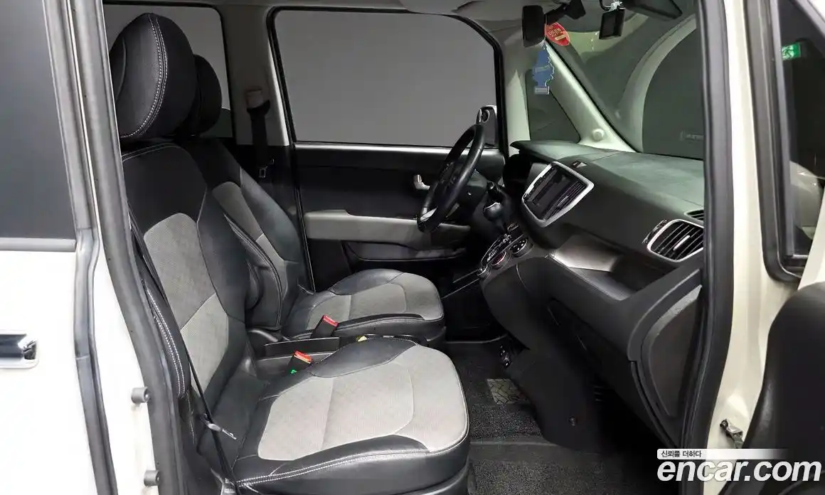 Kia Ray 2022 1.0 Автомат в Москве № 1278246, фото 12