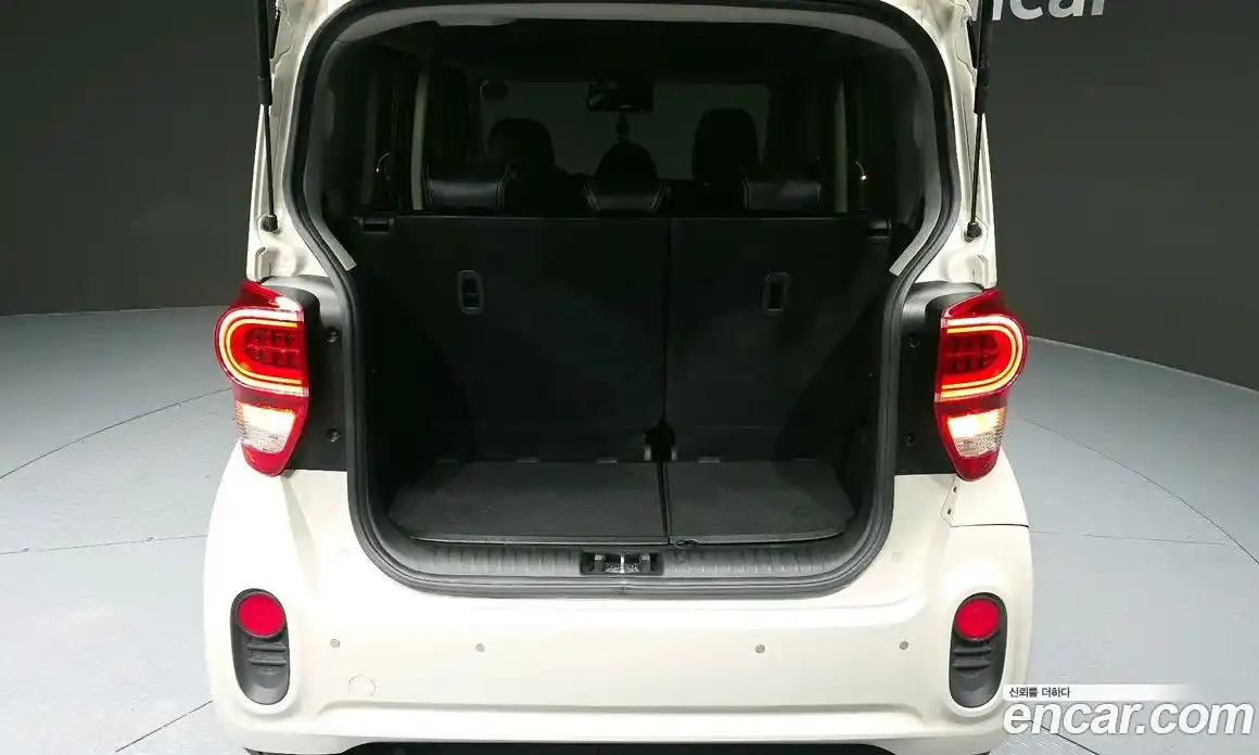 Kia Ray 2022 1.0 Автомат в Москве № 1278246, фото 20