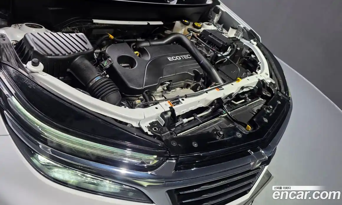 Chevrolet Equinox 2022 1.5 Автомат в Москве № 1278682, фото 6