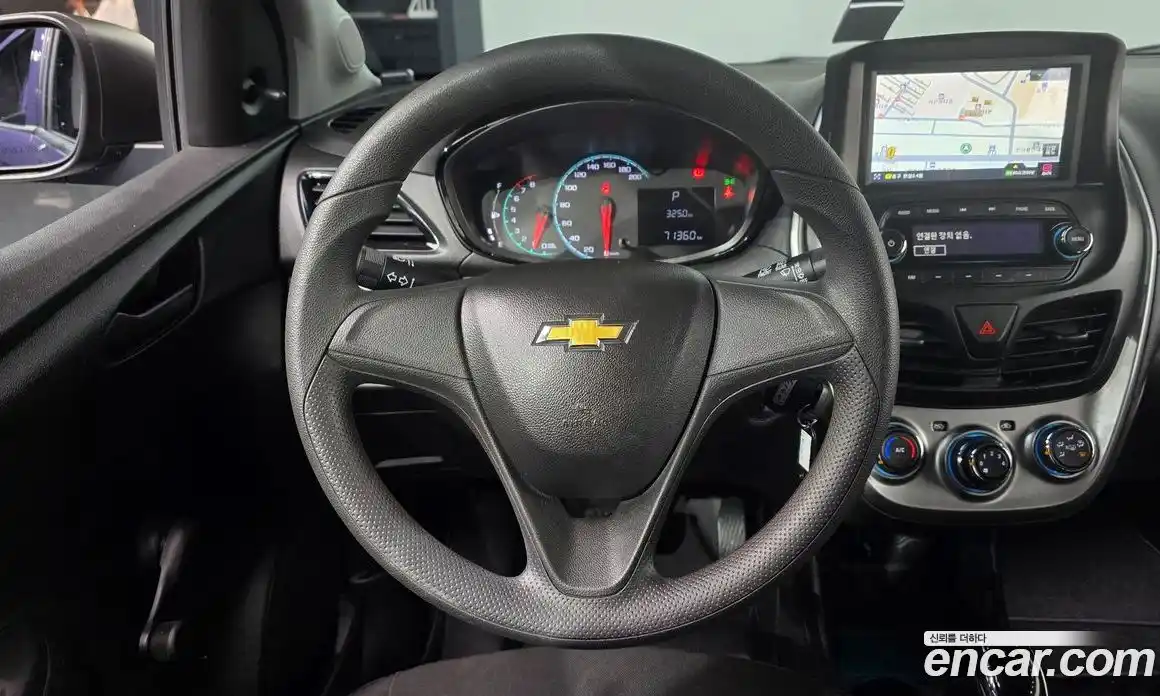 Chevrolet Spark 2016 1.0 Автомат в Москве № 1278795, фото 13