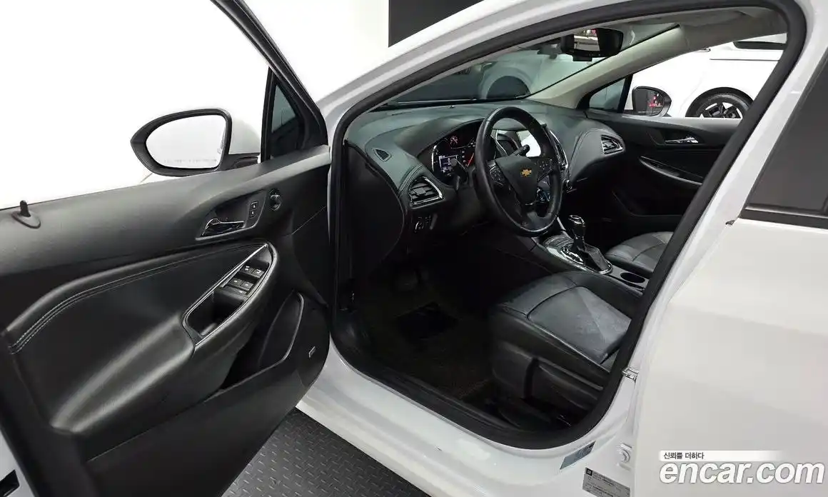 Chevrolet Cruze 2018 1.6 Автомат в Москве № 1278818, фото 11