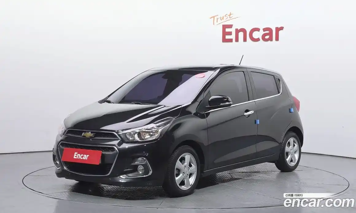 Chevrolet Spark 2015 1.0 Автомат в Москве № 1279006, фото 1