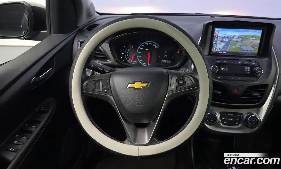 Chevrolet Spark 2015 1.0 Автомат в Москве № 1279006, фото 15