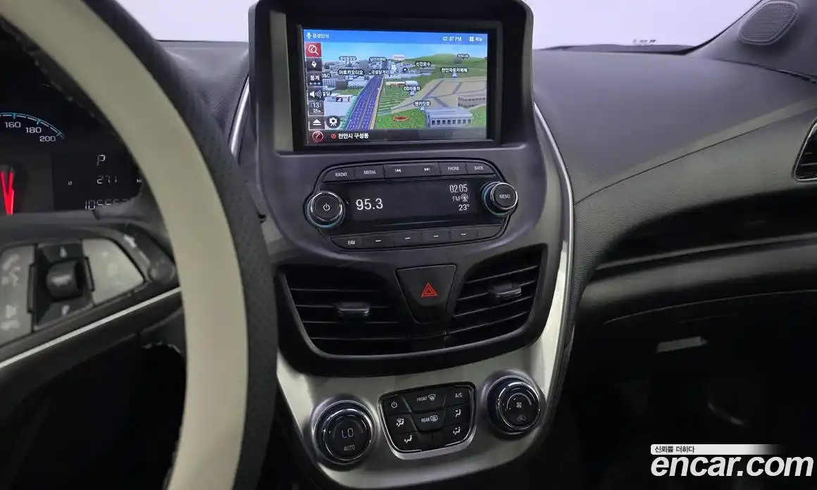 Chevrolet Spark 2015 1.0 Автомат в Москве № 1279006, фото 16