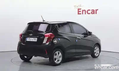 Chevrolet Spark 2015 1.0 Автомат в Москве № 1279006, миниатюра 2