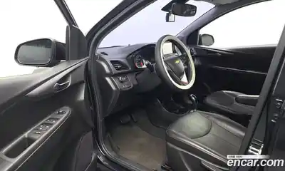 Chevrolet Spark 2015 1.0 Автомат в Москве № 1279006, миниатюра 10
