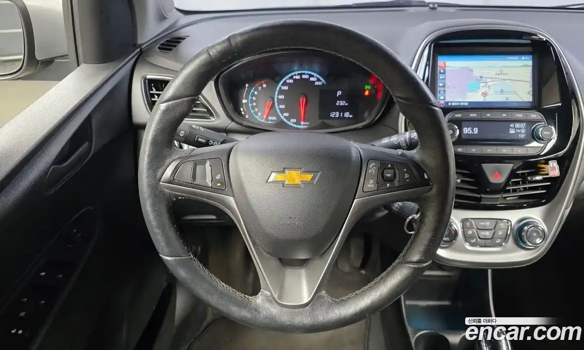 Chevrolet Spark 2015 1.0 Автомат в Москве № 1279018, фото 13