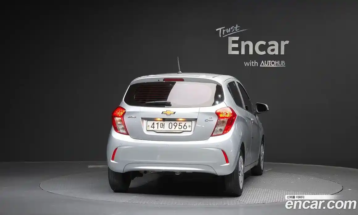 Chevrolet Spark 2015 1.0 Автомат в Москве № 1279018, фото 4