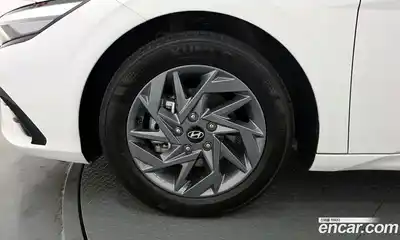 Hyundai Avante 2024 1.6 гидро в Москве № 1279284, миниатюра 5